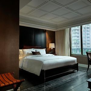 Suite raja satu-bilik tidur tingkat atasan